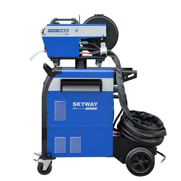 AuroraPRO SKYWAY 550 SYNERGIC с водяным охлаждением 4